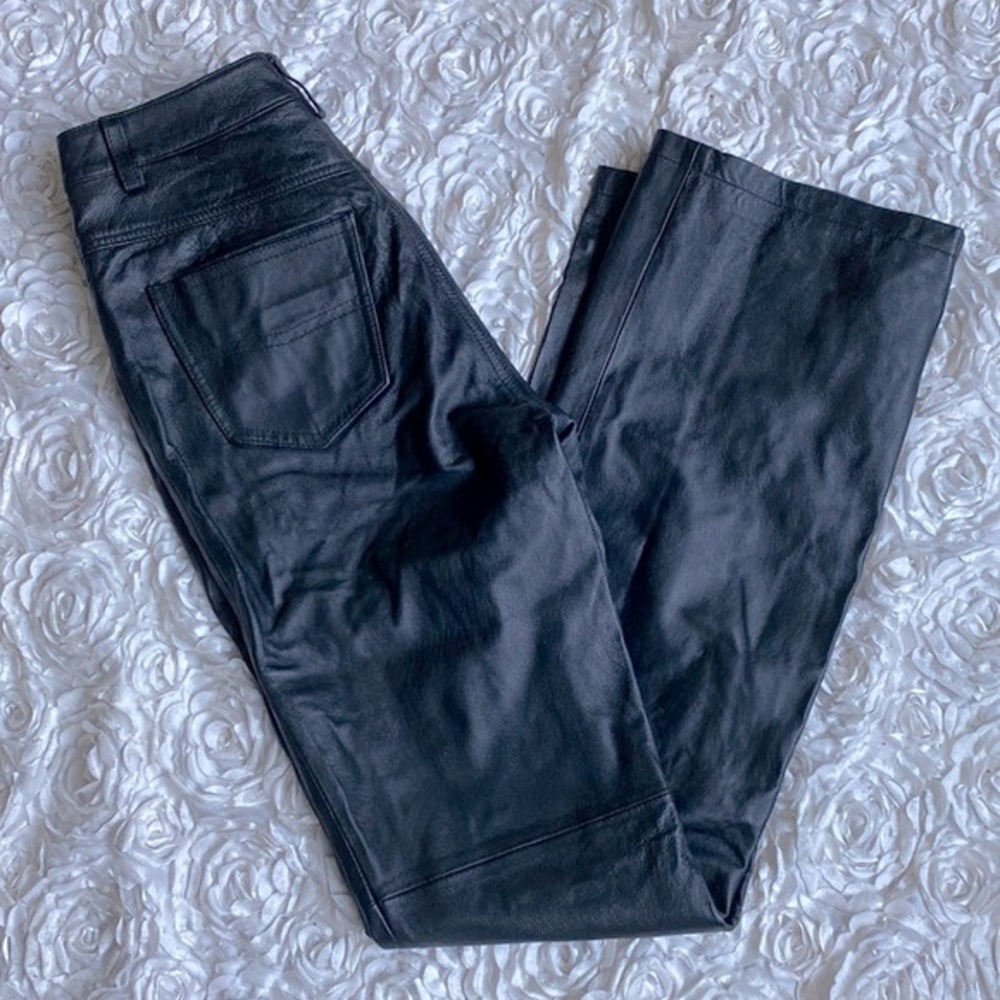New with tags Newport News black leather pants size 4‎